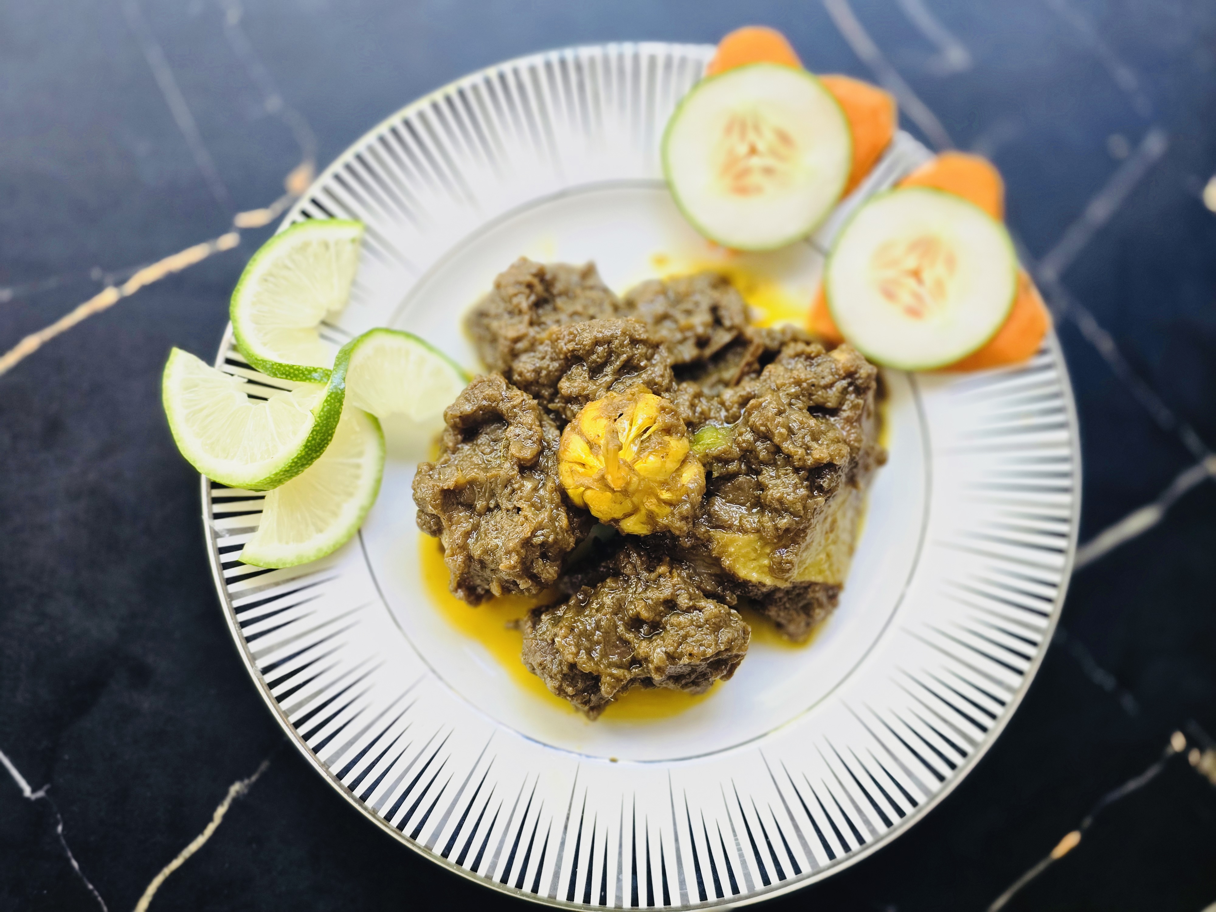 হাঁসের মাংস।