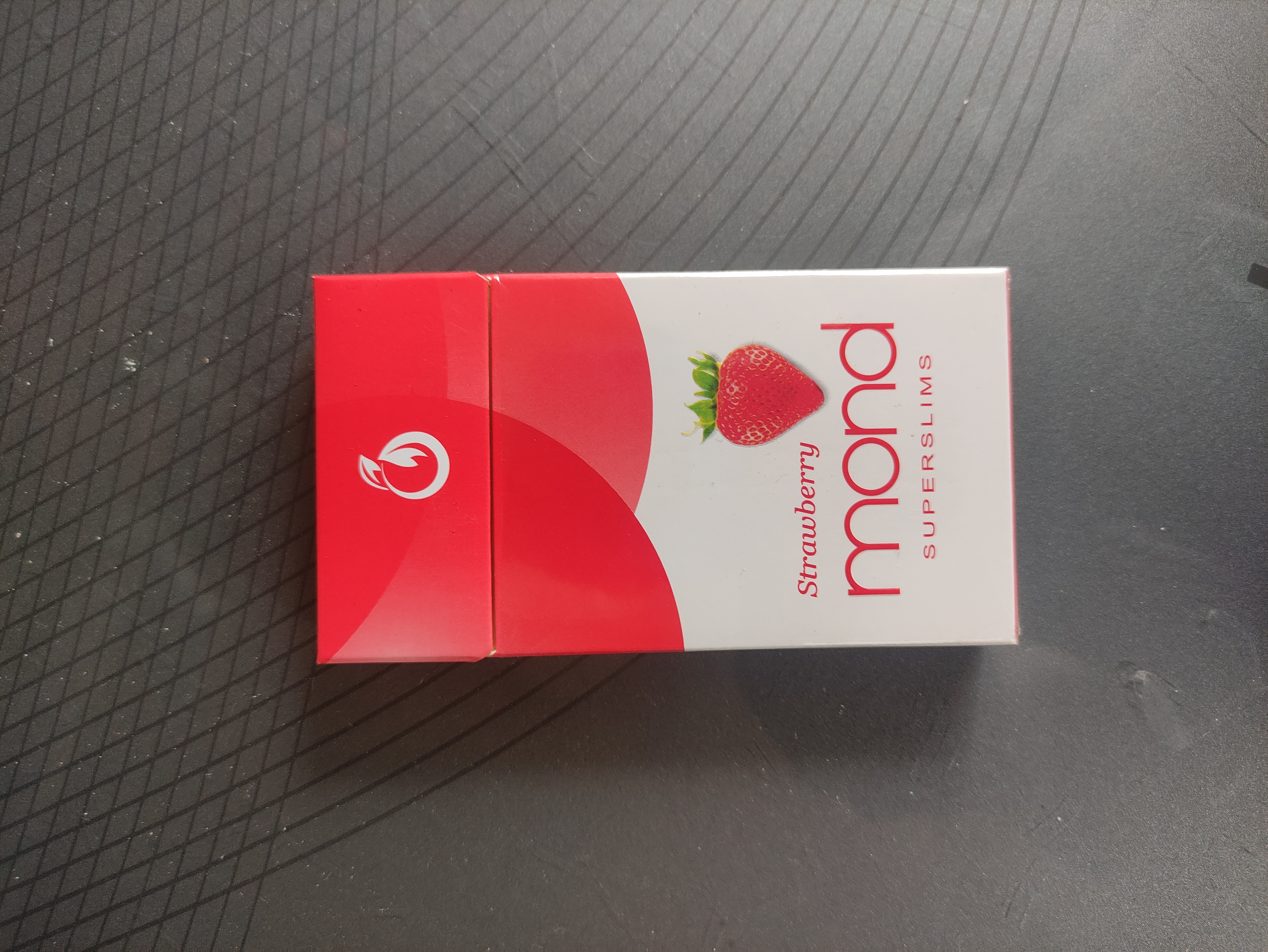 Mond Cigarete